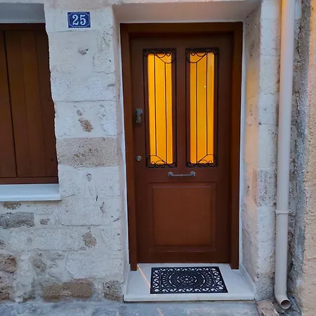 Ploumi Chania (Crete)